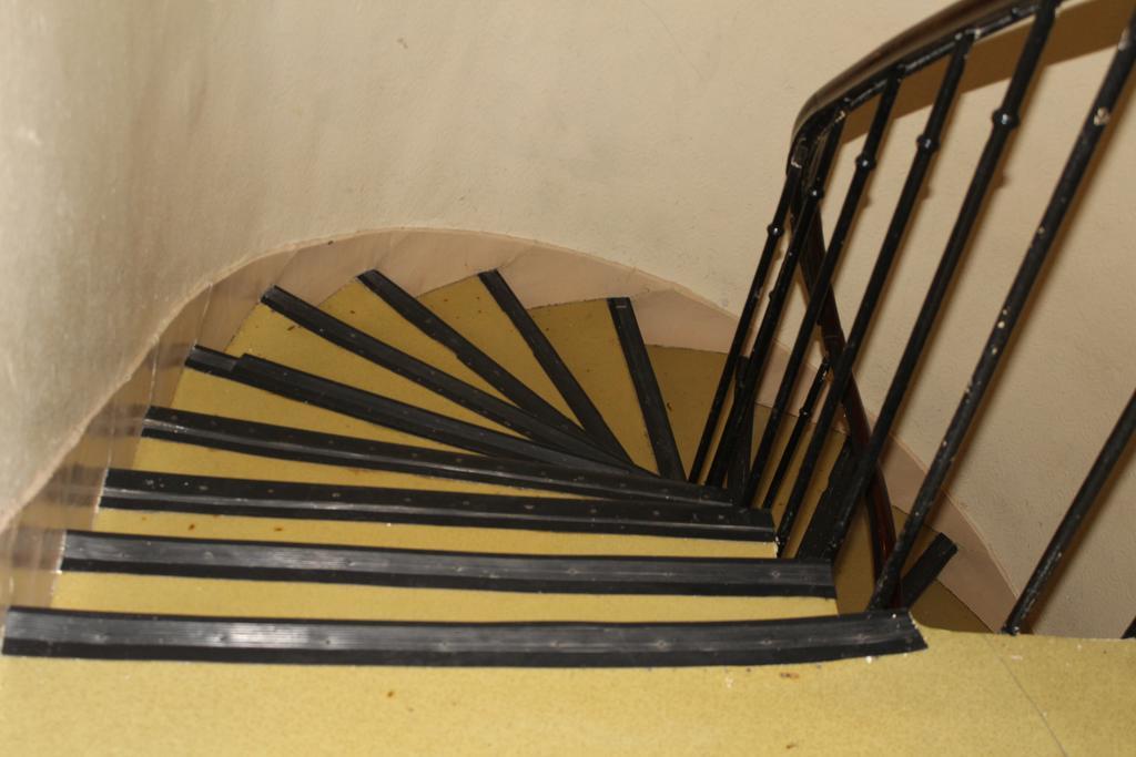 Hotel De Nantes Paris Luaran gambar