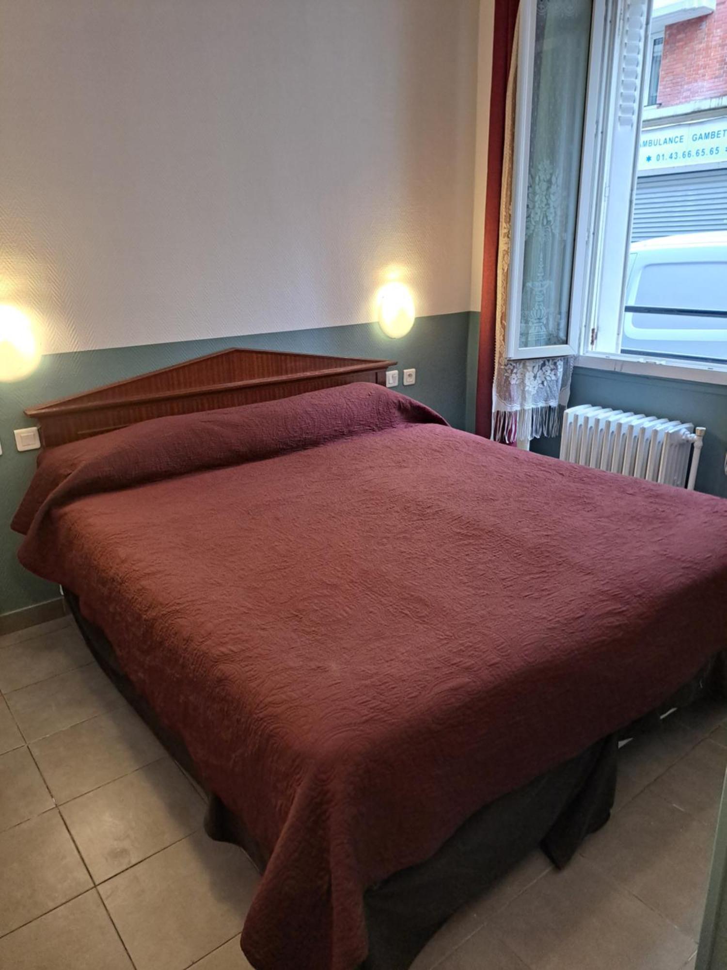 Hotel De Nantes Paris Luaran gambar
