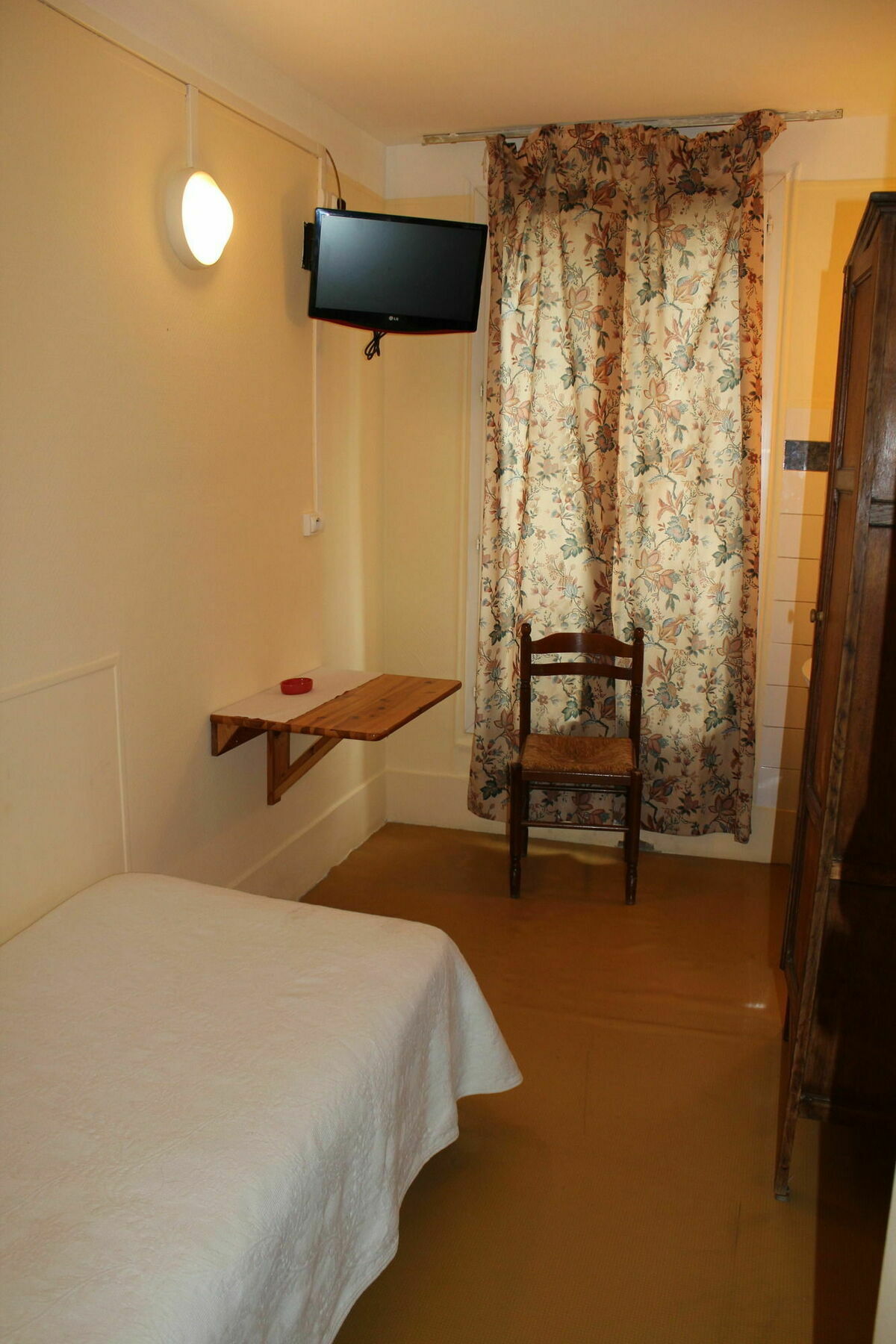 Hotel De Nantes Paris Luaran gambar